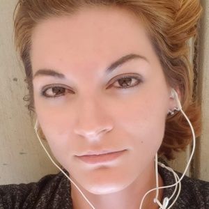 Meet your Posher, Andra